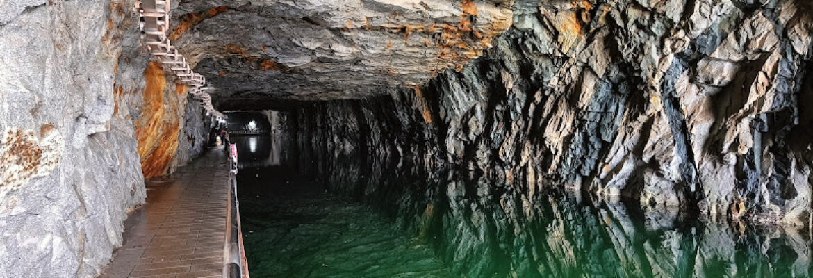 Zhaishan Tunnel