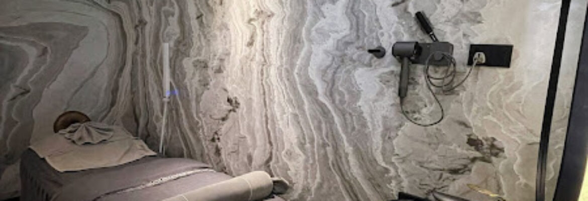 Le Beau Spa (Orchard) Best Extraction Facial Salon